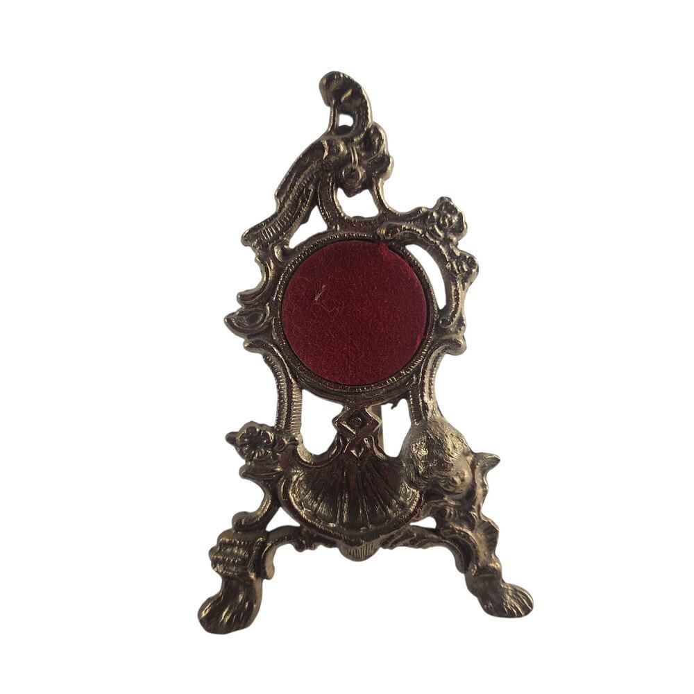 Brass Victorion Cherub Jewely / Pocket Watch Holder Stand Scalloped Chaw Foot